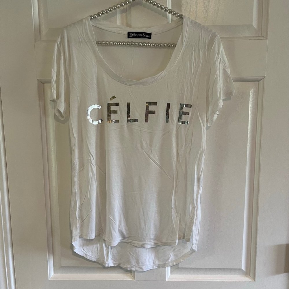 Recycled Karma Ladies White Scoop Neck Short Sleeve Graphic Tee Size M